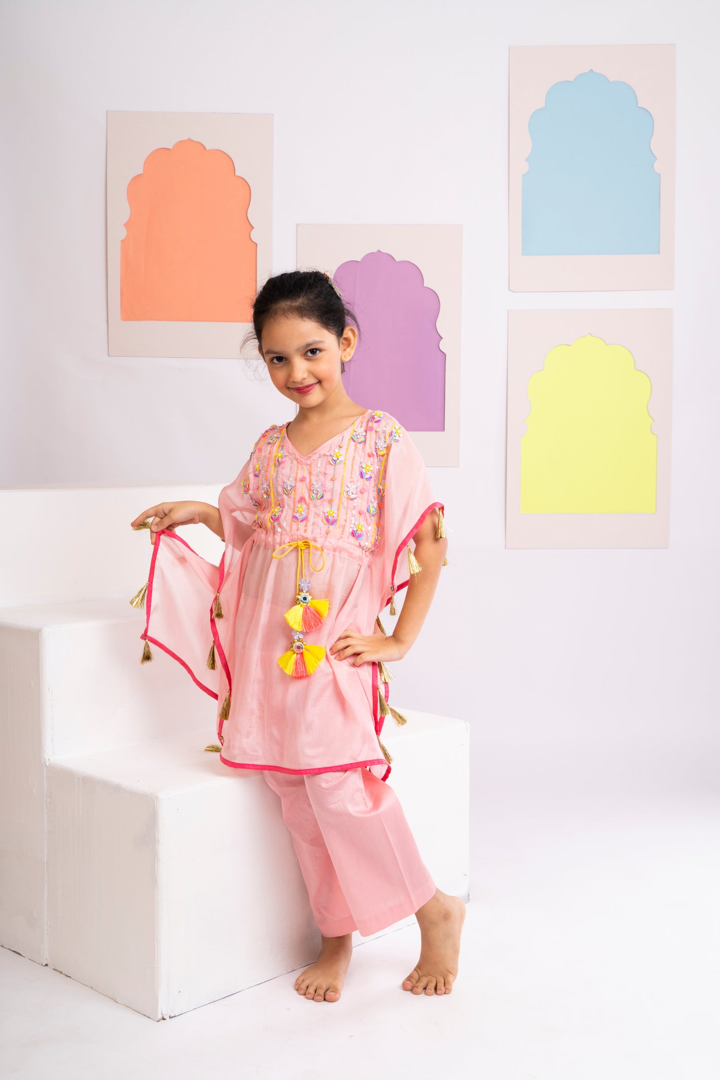 Fuljhadi Kaftan Set