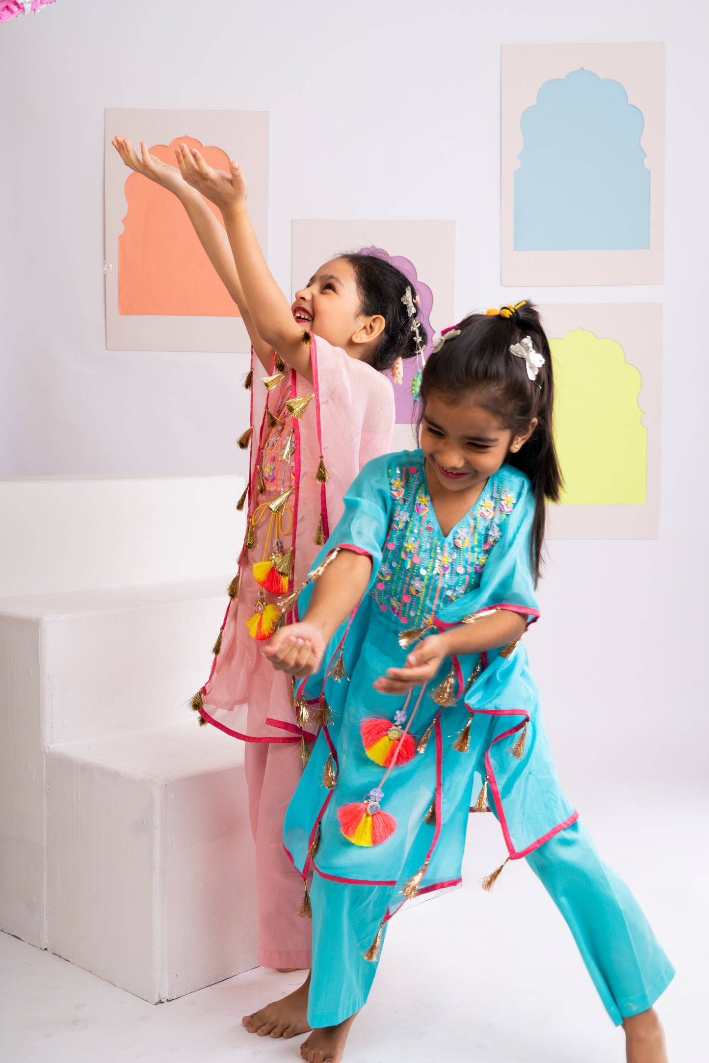 Fuljhadi Kaftan Set