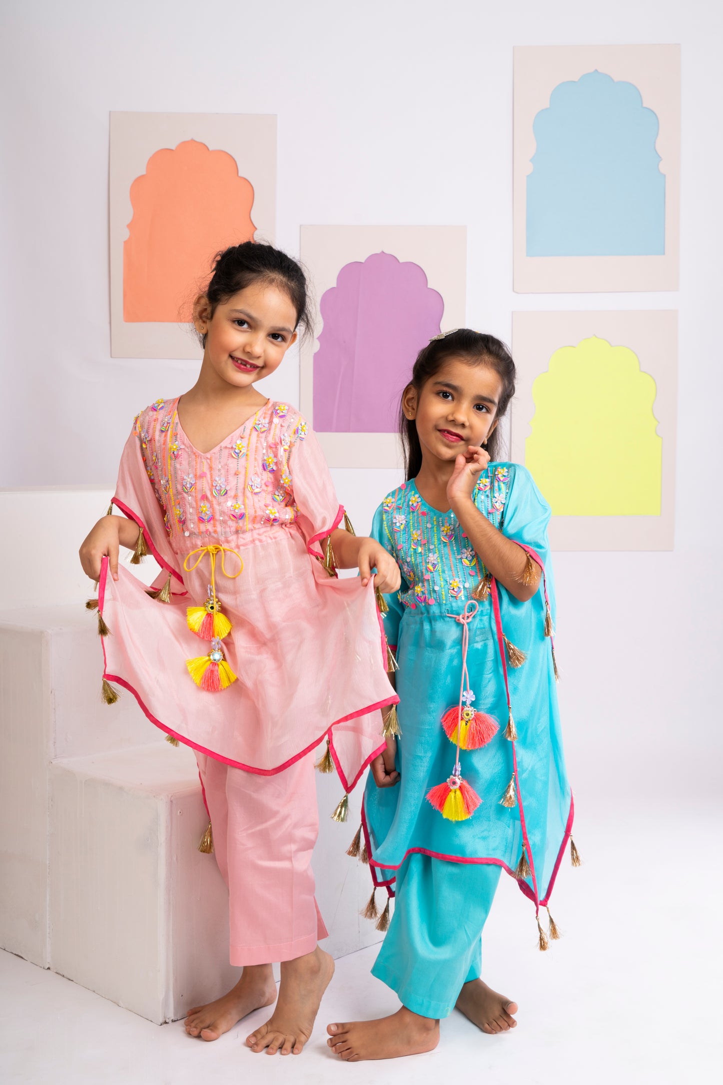 Fuljhadi Kaftan Set