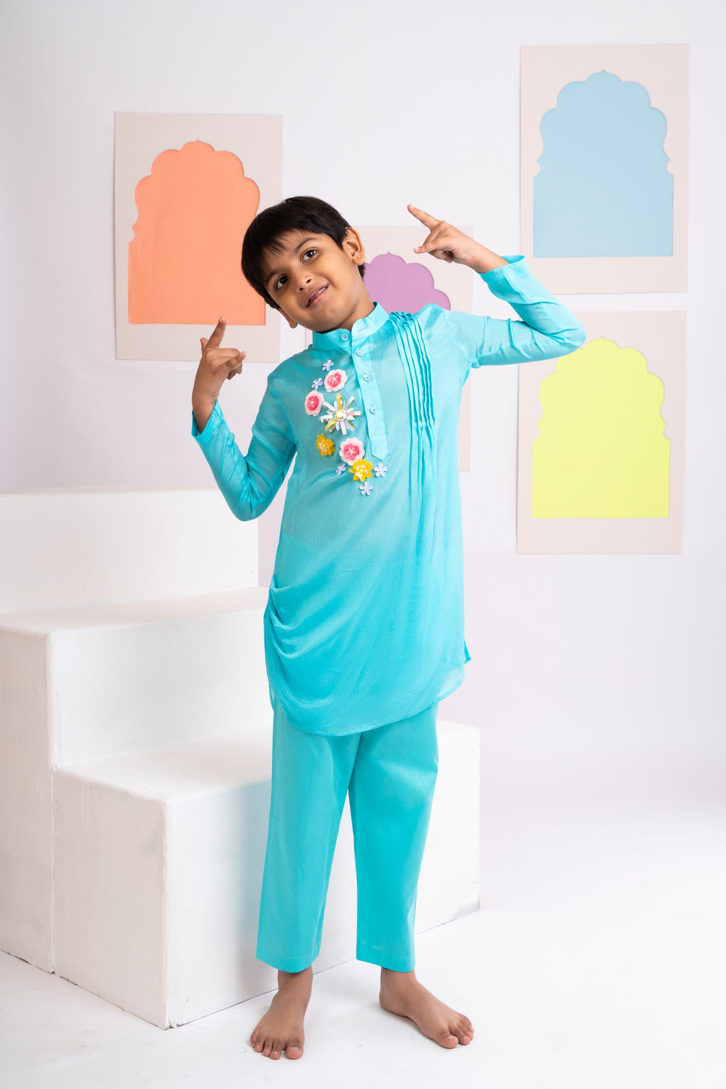 Floral Glaze Drape Kurta Set For Boys