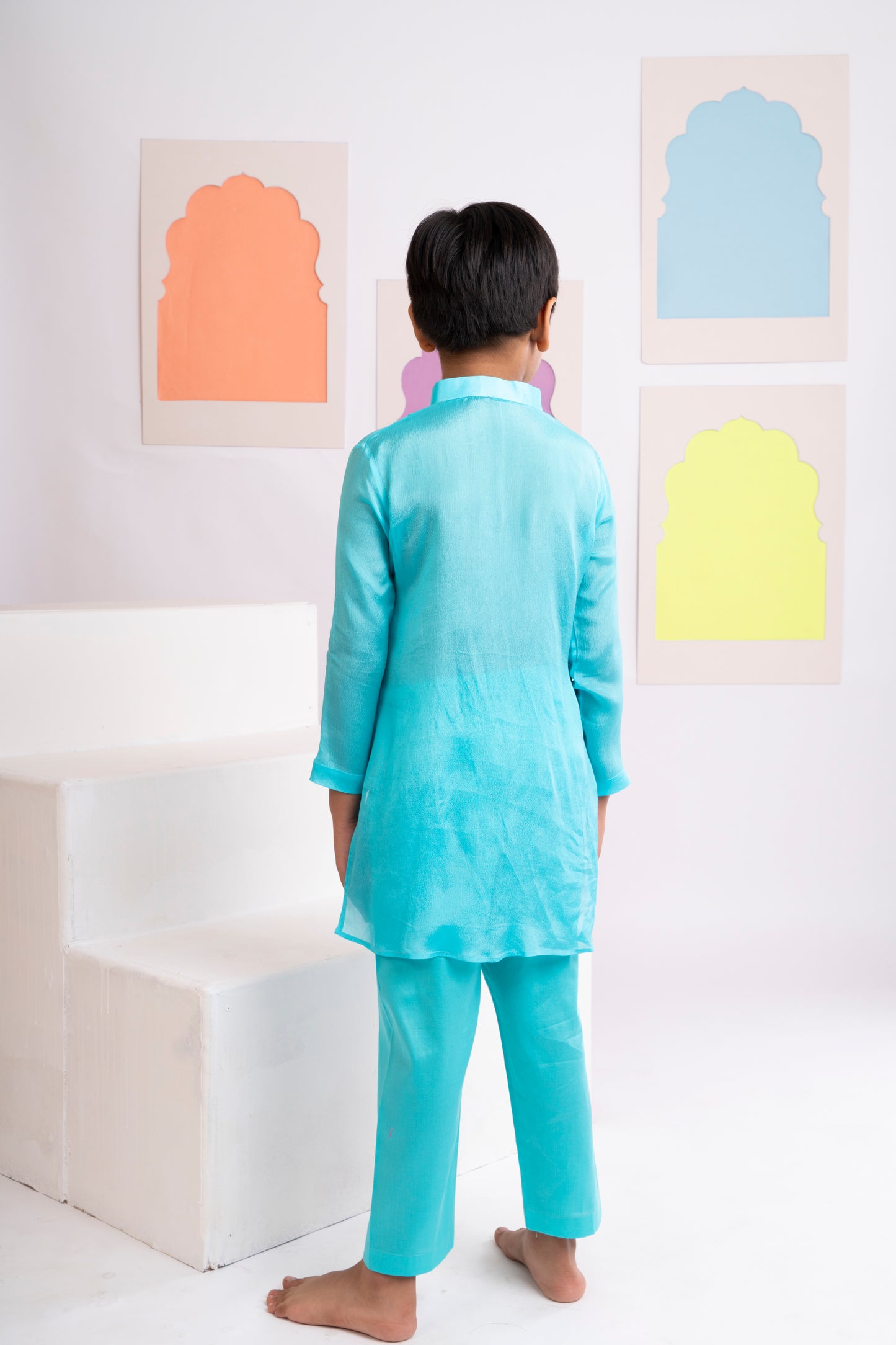 Floral Glaze Drape Kurta Set For Boys